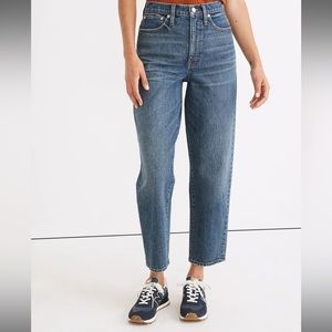 Petite Balloon Jeans in Corson Wash (DEFECTIVE)